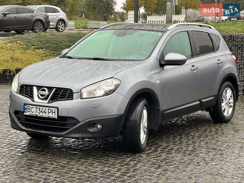2012 nissan qashqai