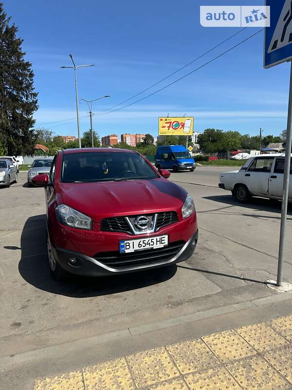 2012 nissan qashqai