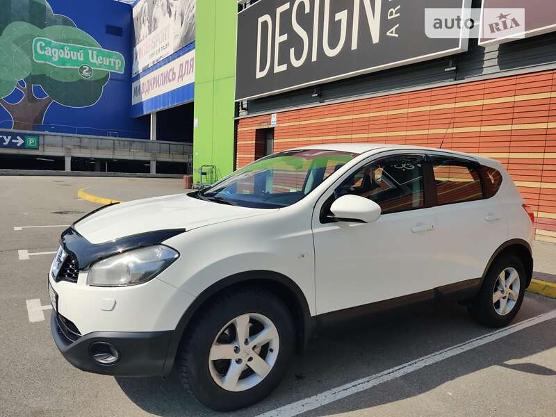 2012 nissan qashqai