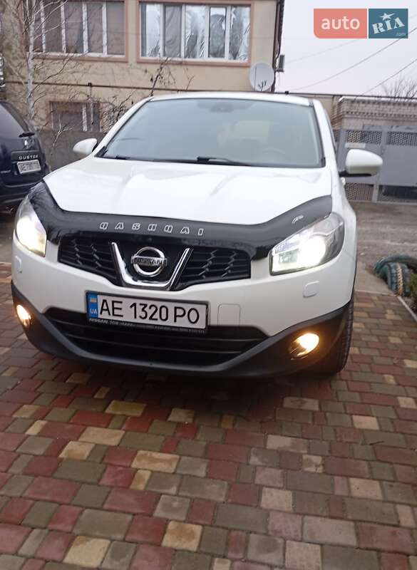 2012 nissan qashqai