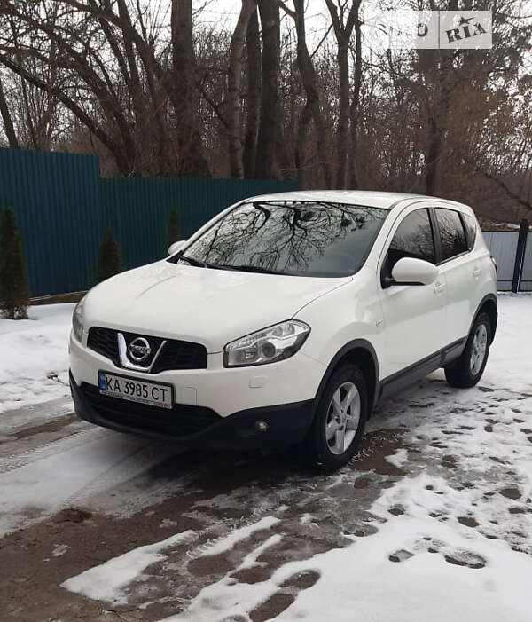 2012 nissan qashqai