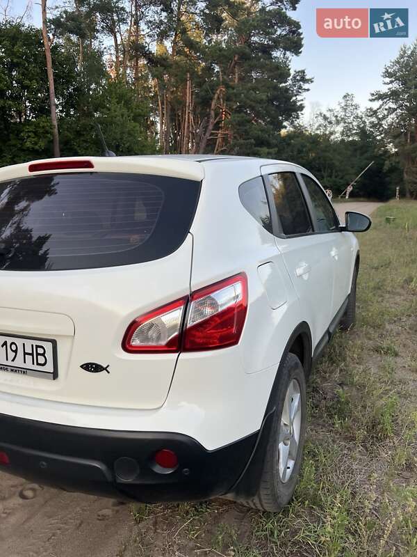 2012 nissan qashqai