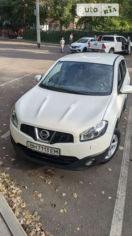 2013 nissan qashqai