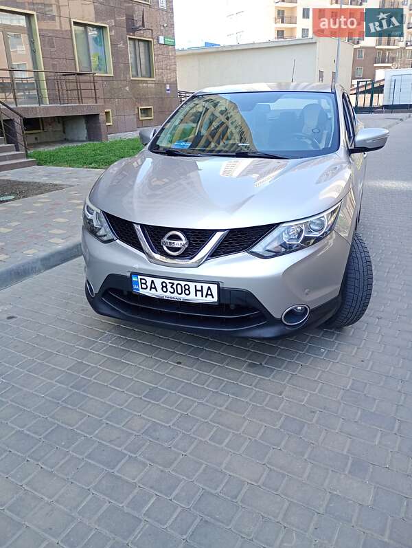 2014 nissan qashqai