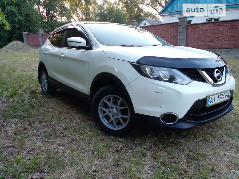2015 nissan qashqai
