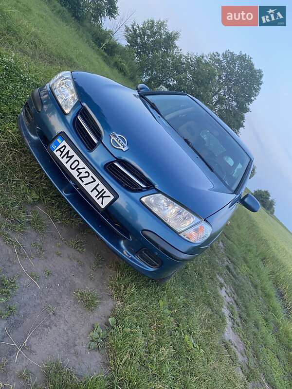 2001 nissan almera