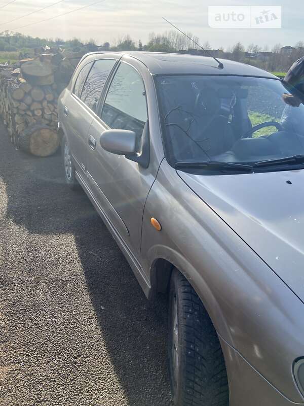 2005 nissan almera