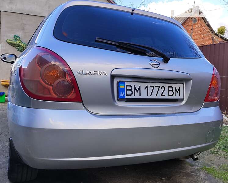 2006 nissan almera