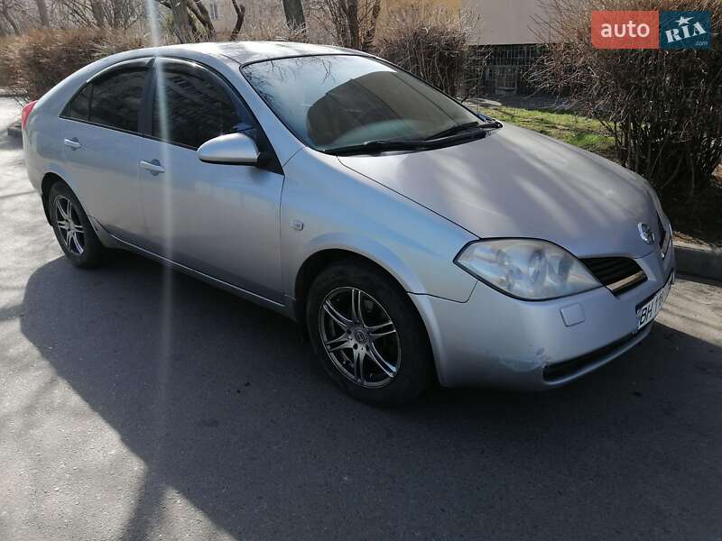 2003 nissan primera