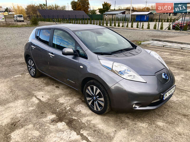 2013 nissan leaf