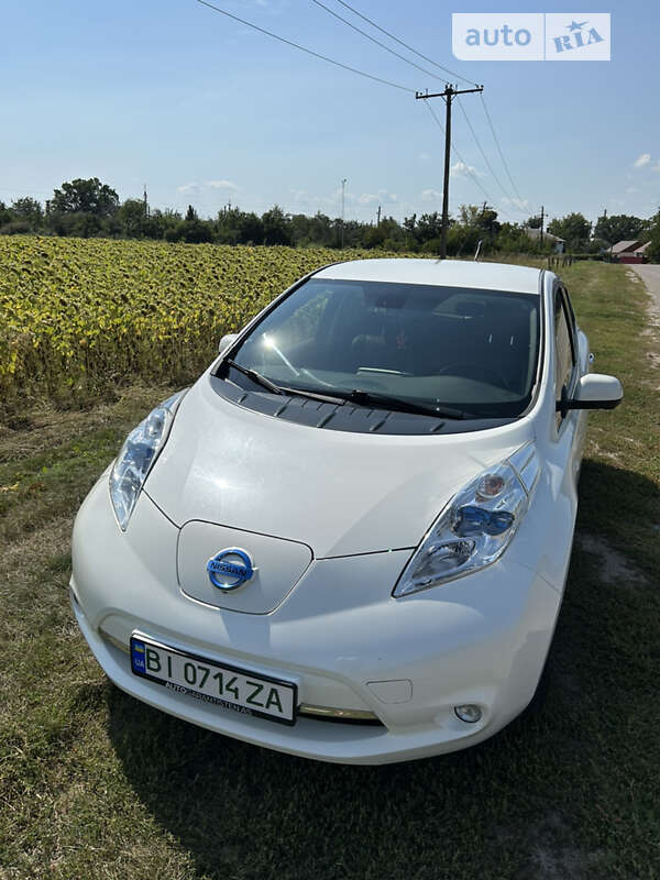 2013 nissan leaf
