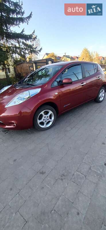 2013 nissan leaf
