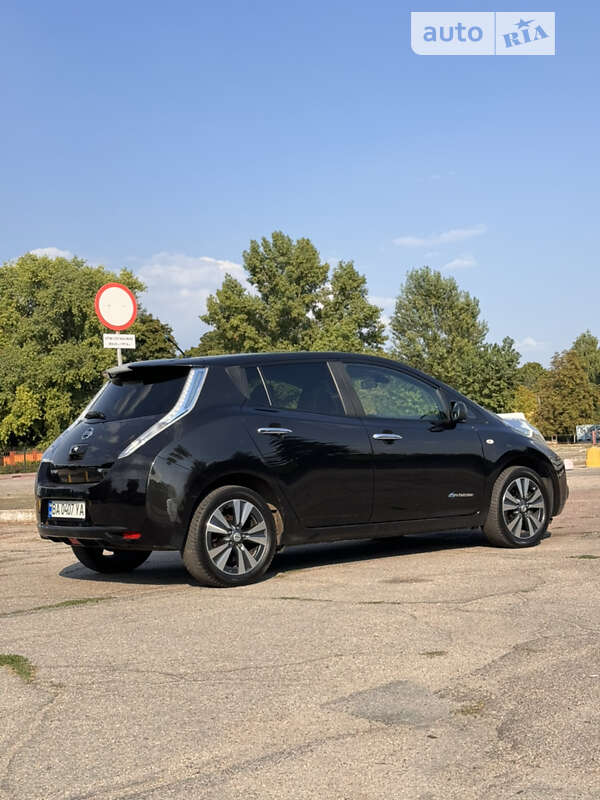 2013 nissan leaf