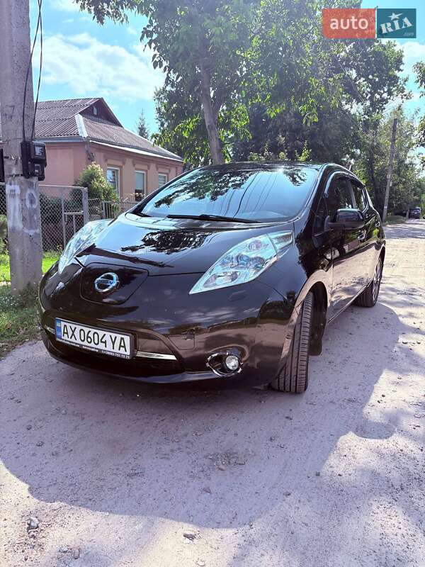 2013 nissan leaf