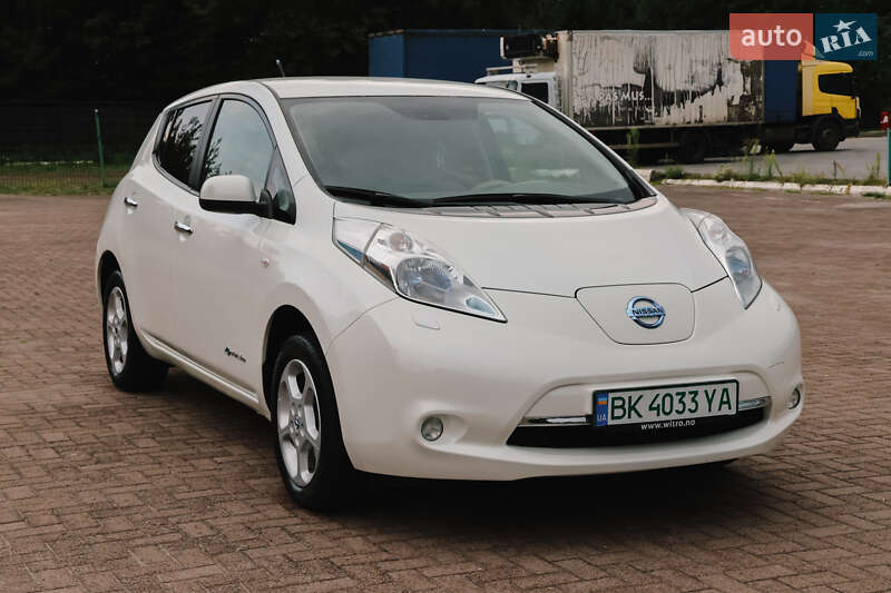 2013 nissan leaf