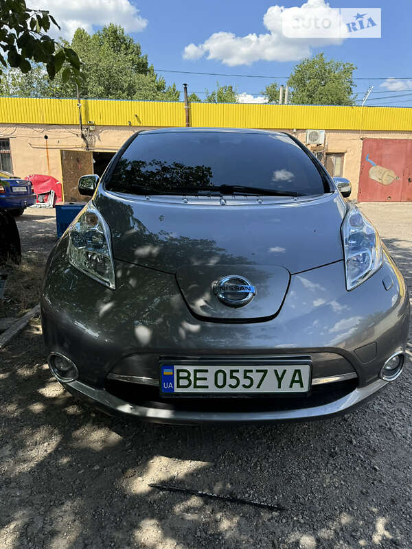 2013 nissan leaf