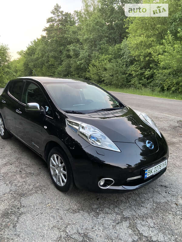 2013 nissan leaf