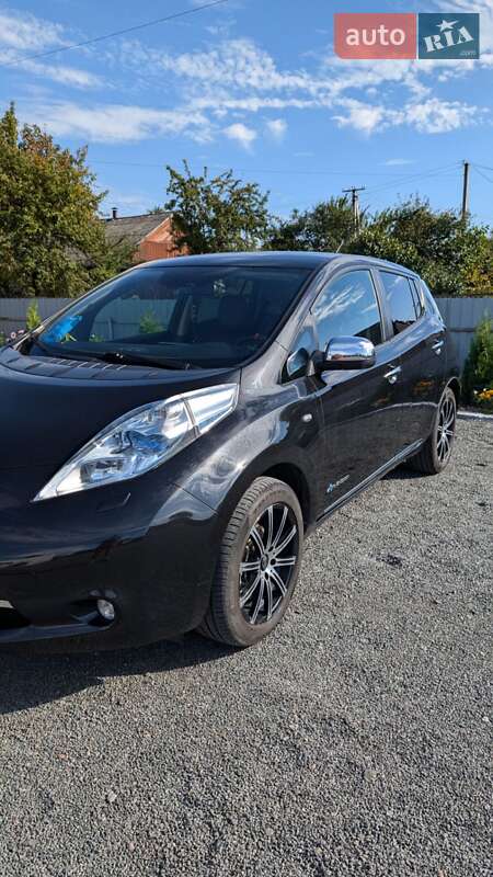 2013 nissan leaf