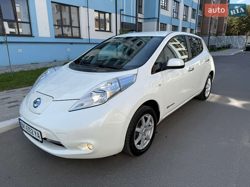 2013 nissan leaf