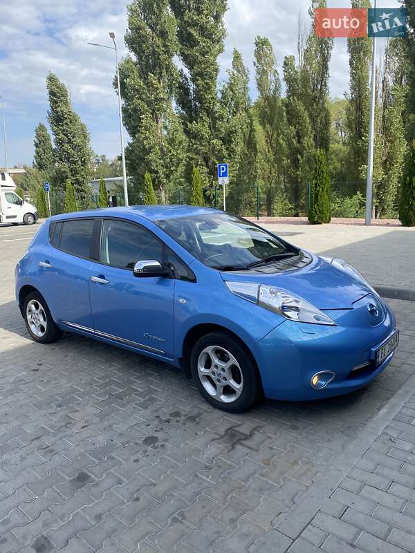 2013 nissan leaf