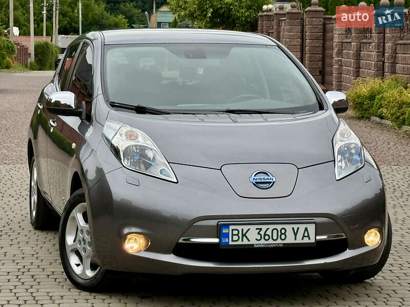 2013 nissan leaf