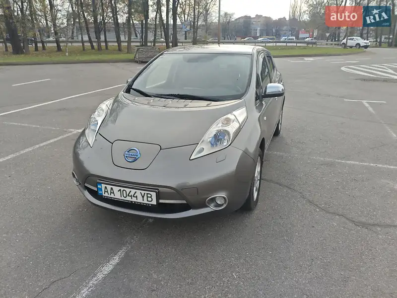 2013 nissan leaf