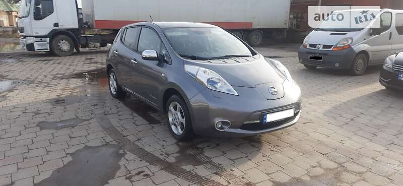 2013 nissan leaf