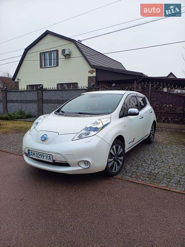 2013 nissan leaf