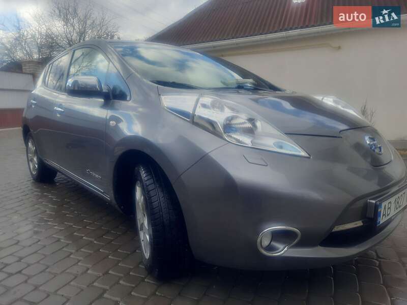 2014 nissan leaf