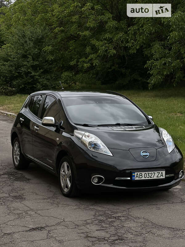 2014 nissan leaf