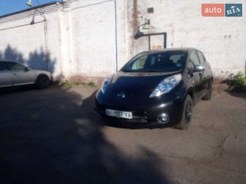 2014 nissan leaf