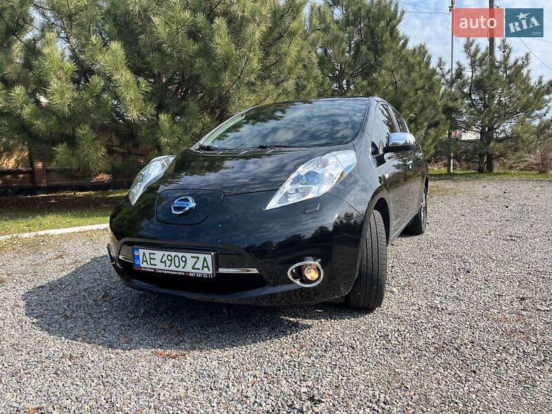 2014 nissan leaf