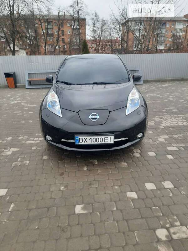 2014 nissan leaf