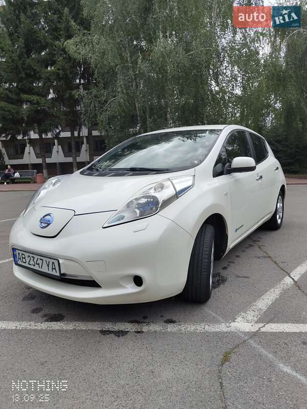 2014 nissan leaf