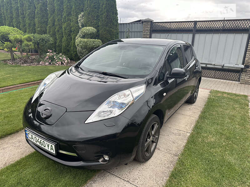 2014 nissan leaf