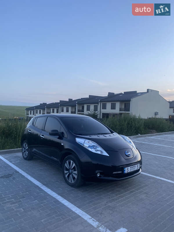 2014 nissan leaf