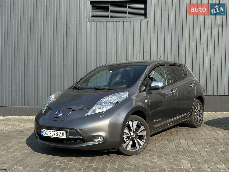 2014 nissan leaf
