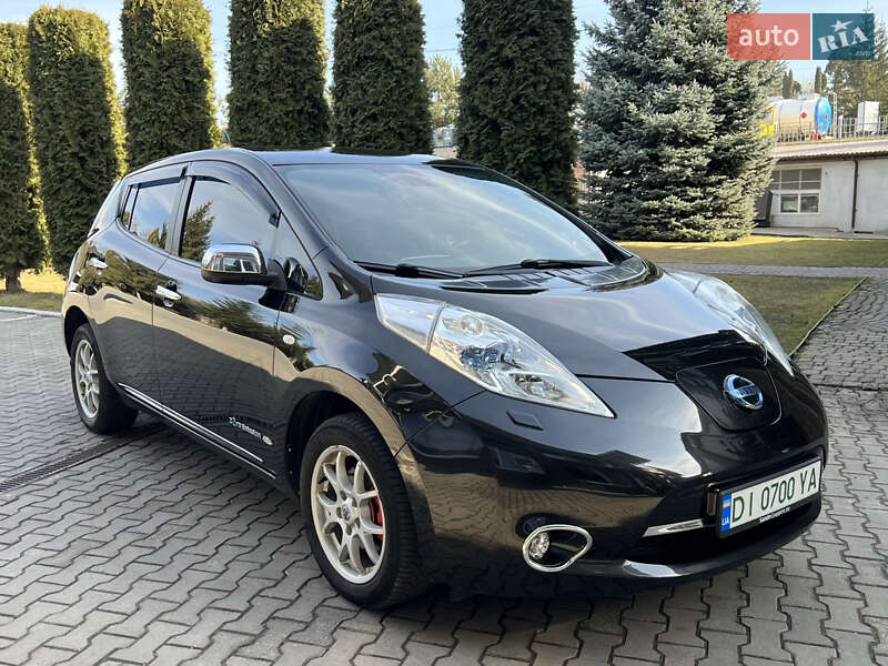 2014 nissan leaf