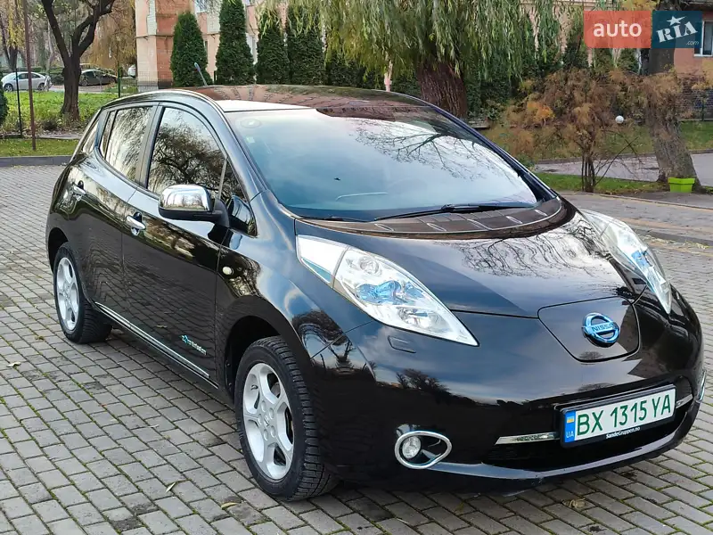2014 nissan leaf