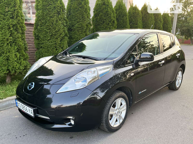 2014 nissan leaf