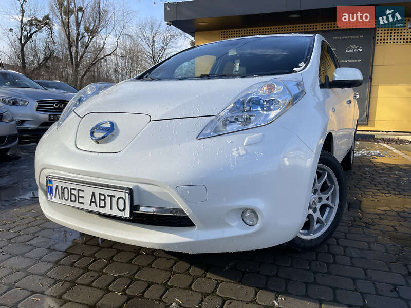 2014 nissan leaf