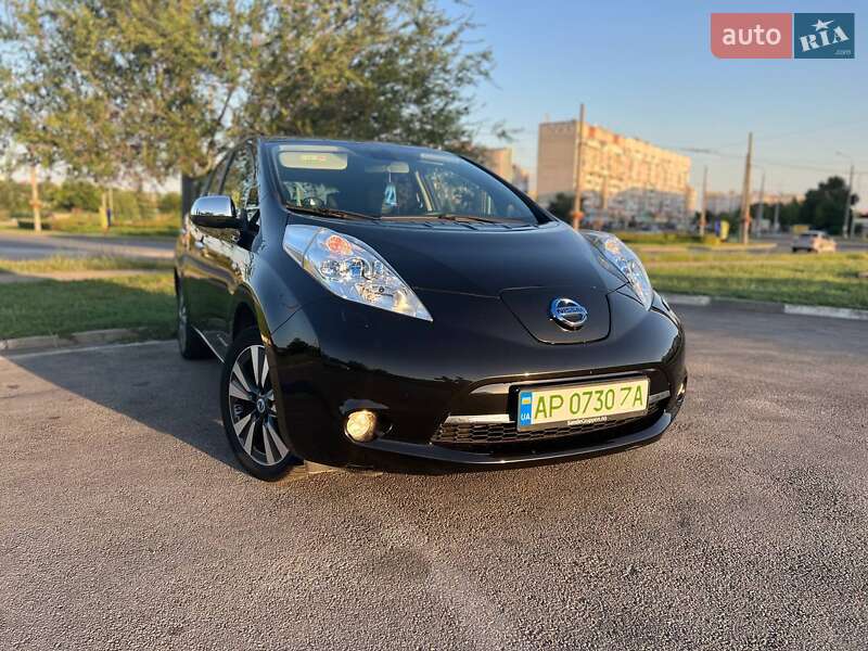 2014 nissan leaf