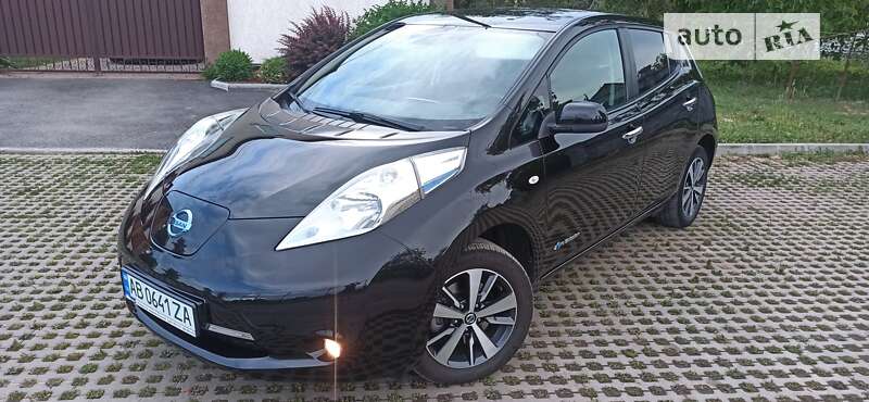 2014 nissan leaf