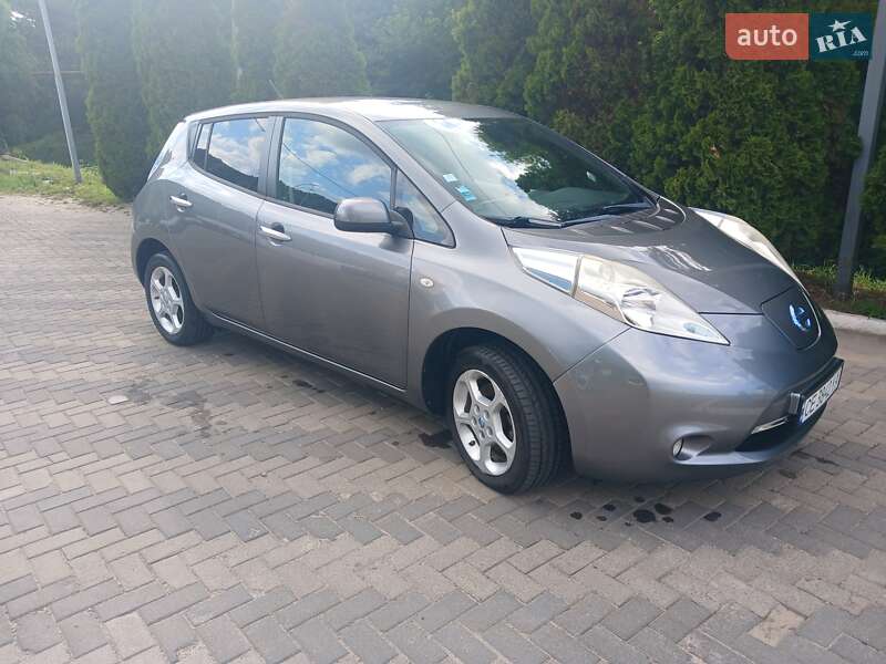 2014 nissan leaf
