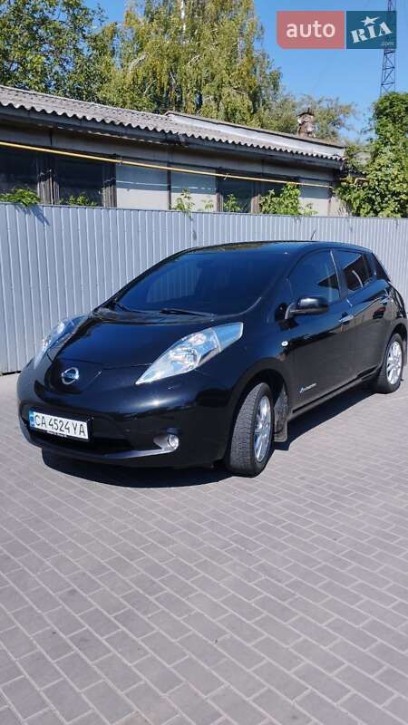 2014 nissan leaf