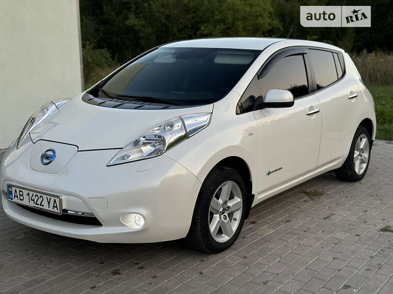 2014 nissan leaf