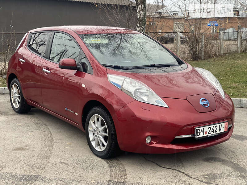 2014 nissan leaf
