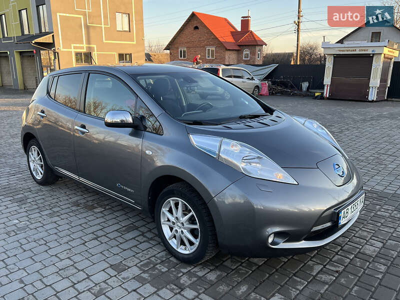 2014 nissan leaf