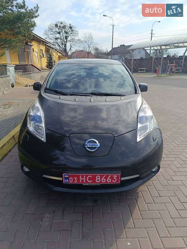 2014 nissan leaf