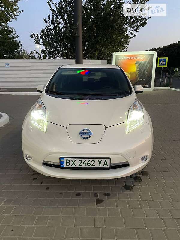 2014 nissan leaf